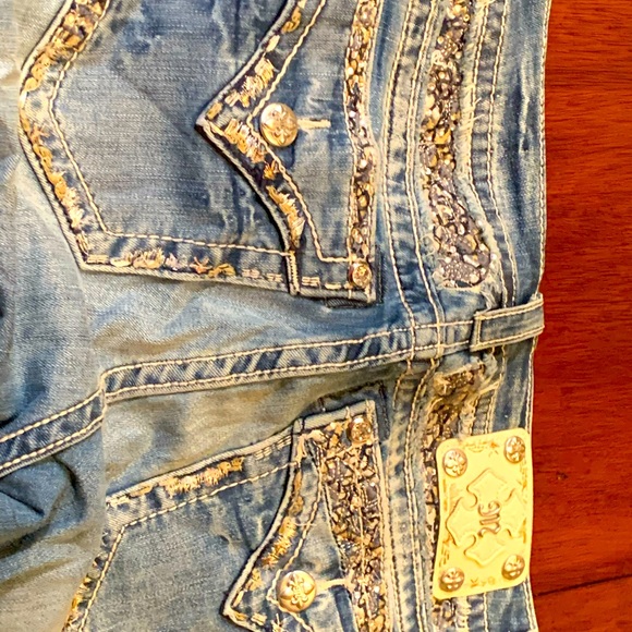 New Miss Me sexy boot cut faded jeans with pockets size 29 and 30 long. - Picture 4 of 6